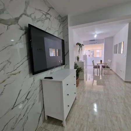 Virgen De Lujan Triana Appartement Sevilla Buitenkant foto
