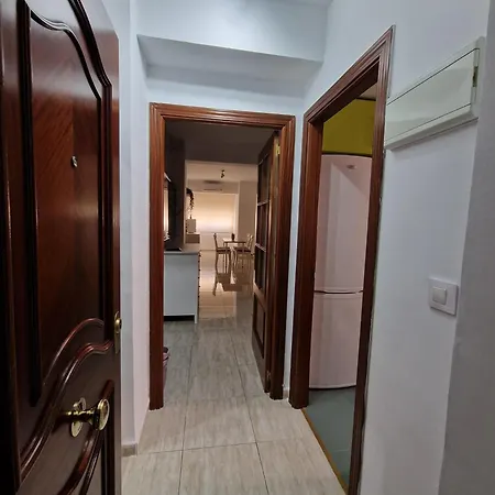 Virgen De Lujan Triana Appartement Sevilla Buitenkant foto